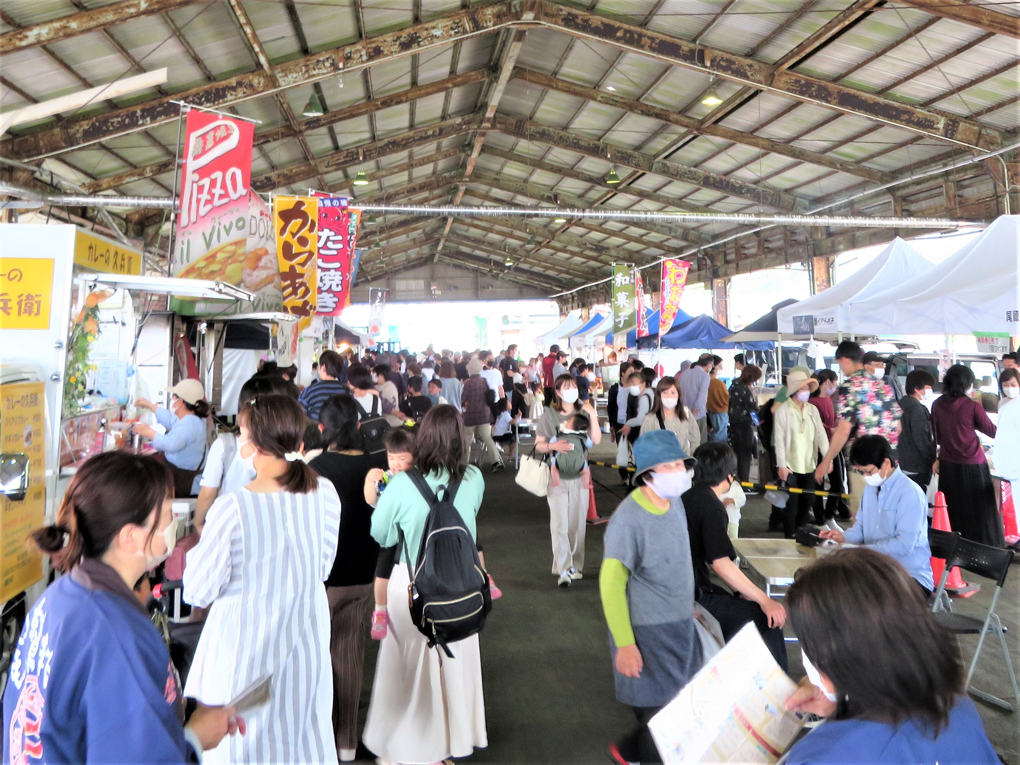 尾鷲イタダキ市の当日様子