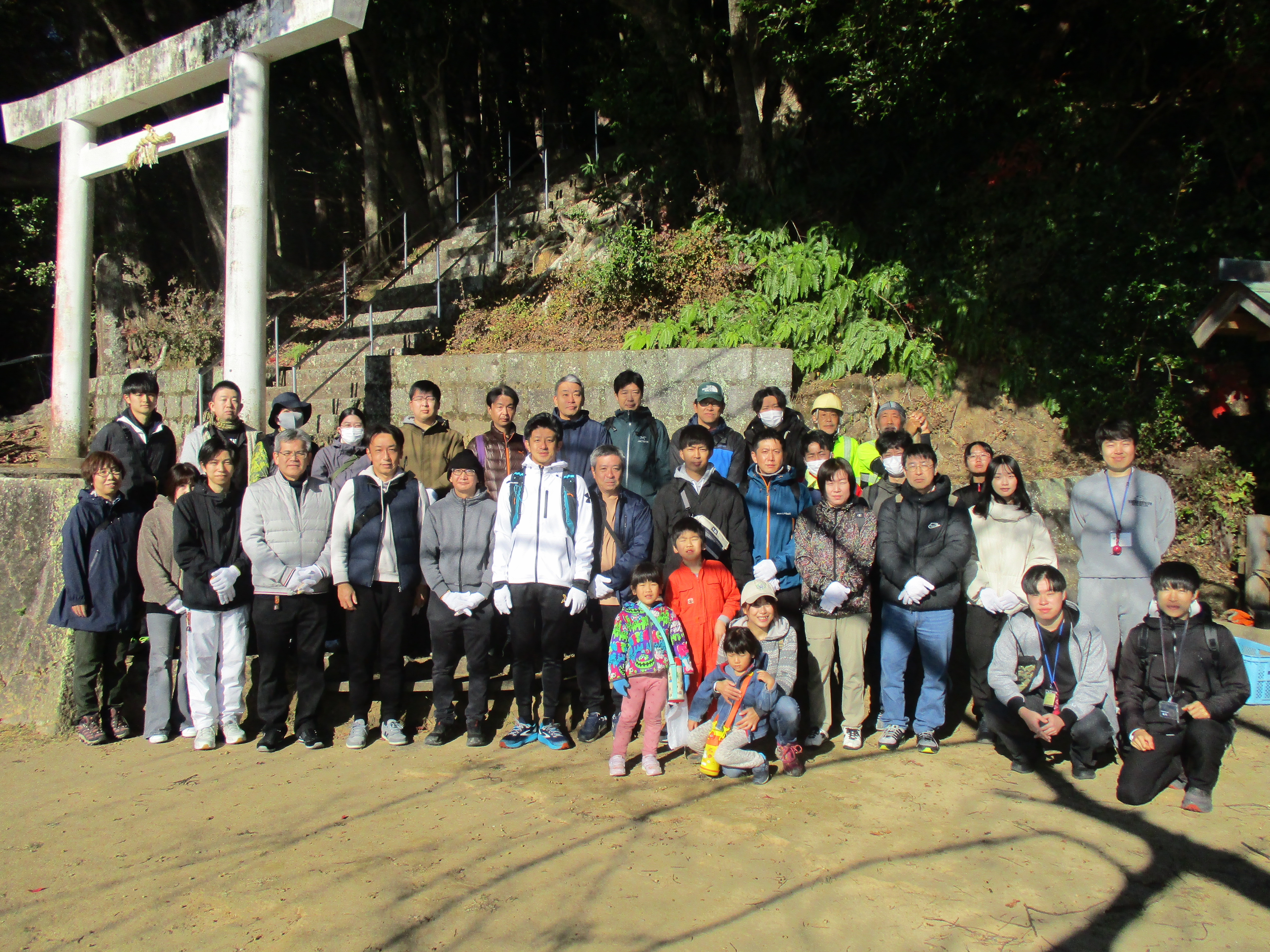 集合写真（波田須の道）