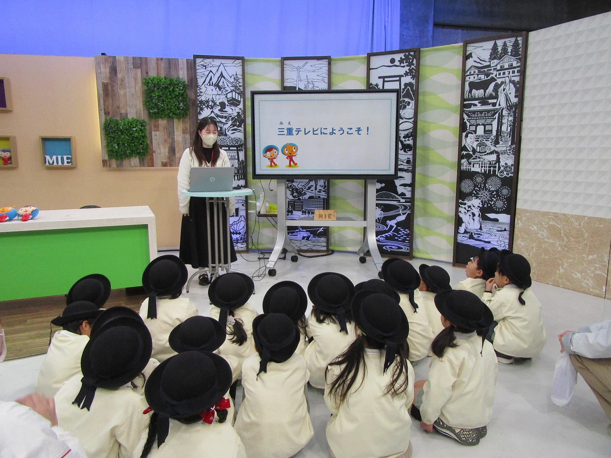 1グループに複数の画像を表示1