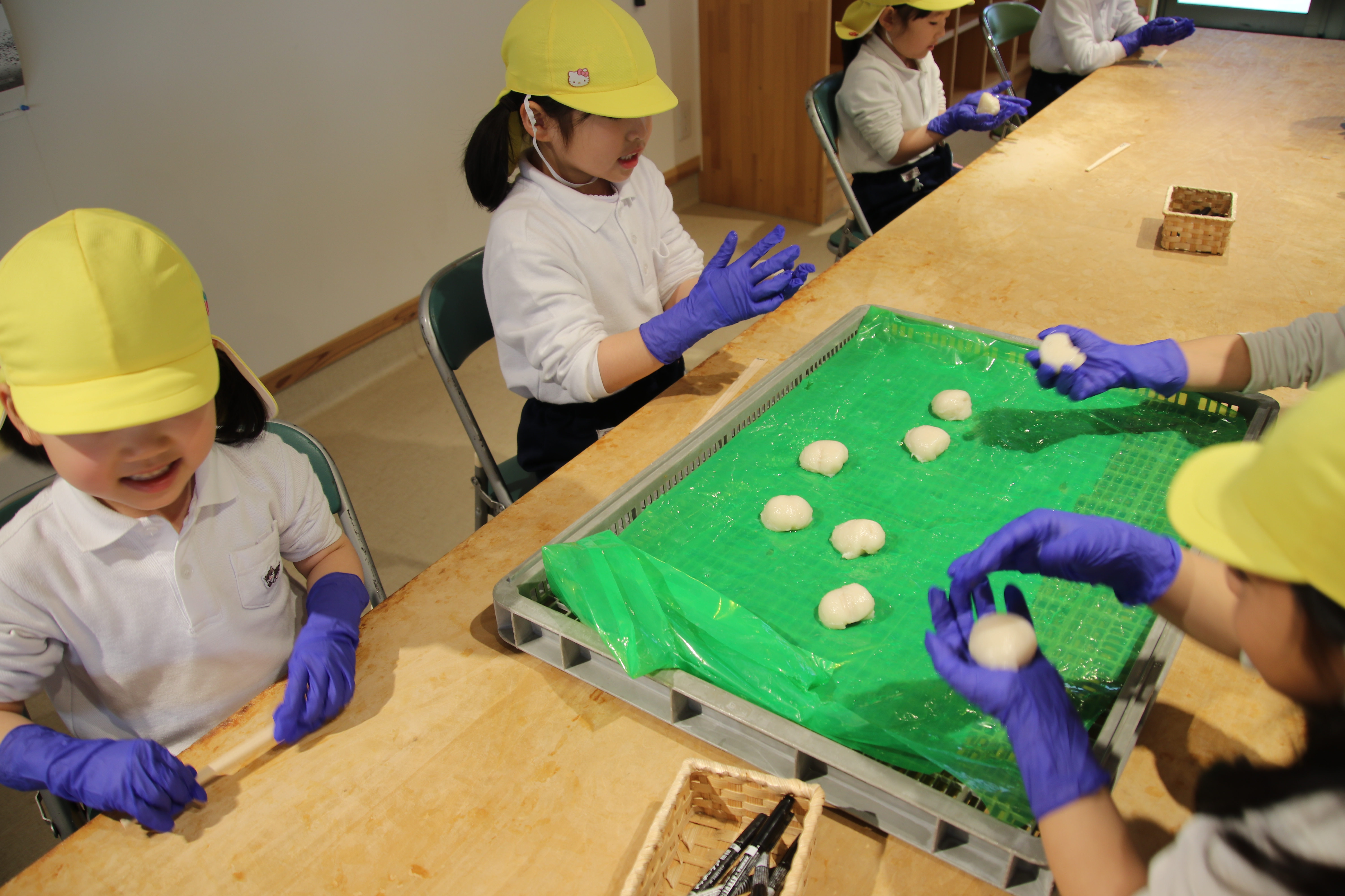 1グループに複数の画像を表示1